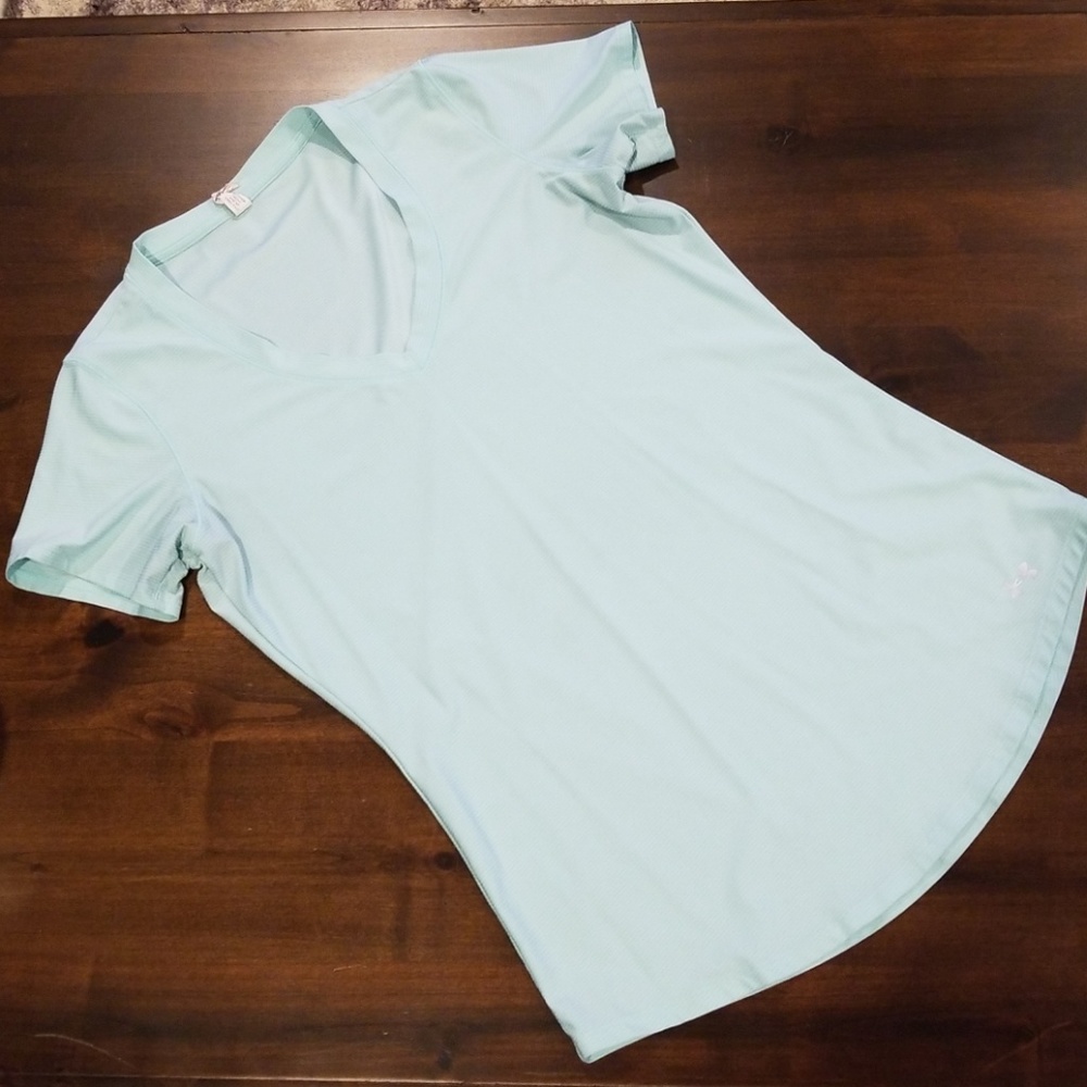 🛍 Under Armour tee